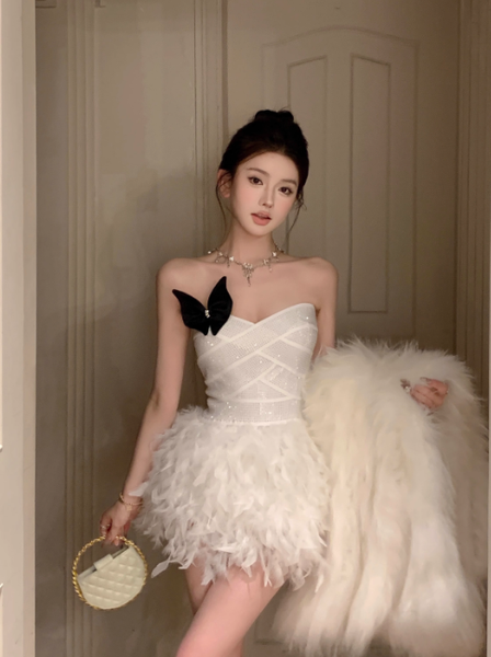 French celebrity tube top stitching feather fluffy dress