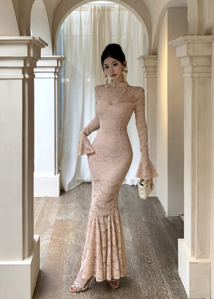 Elegant High - neck Blush Lace Flared - sleeve Mermaid Dress