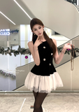 Chic Sleeveless Black Velvet Top with White Tulle Skirt