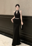 Stylish Sleeveless Black Dress with Sparkling Belt and Cut - out Neck