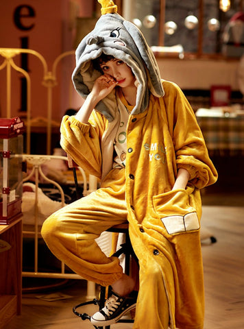 CORAL VELVET TWO-PIECE SUIT YELLOW ROBE ELEPHANT HOODED