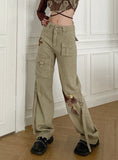 EMBROIDERED STRAIGHT POCKET JEANS